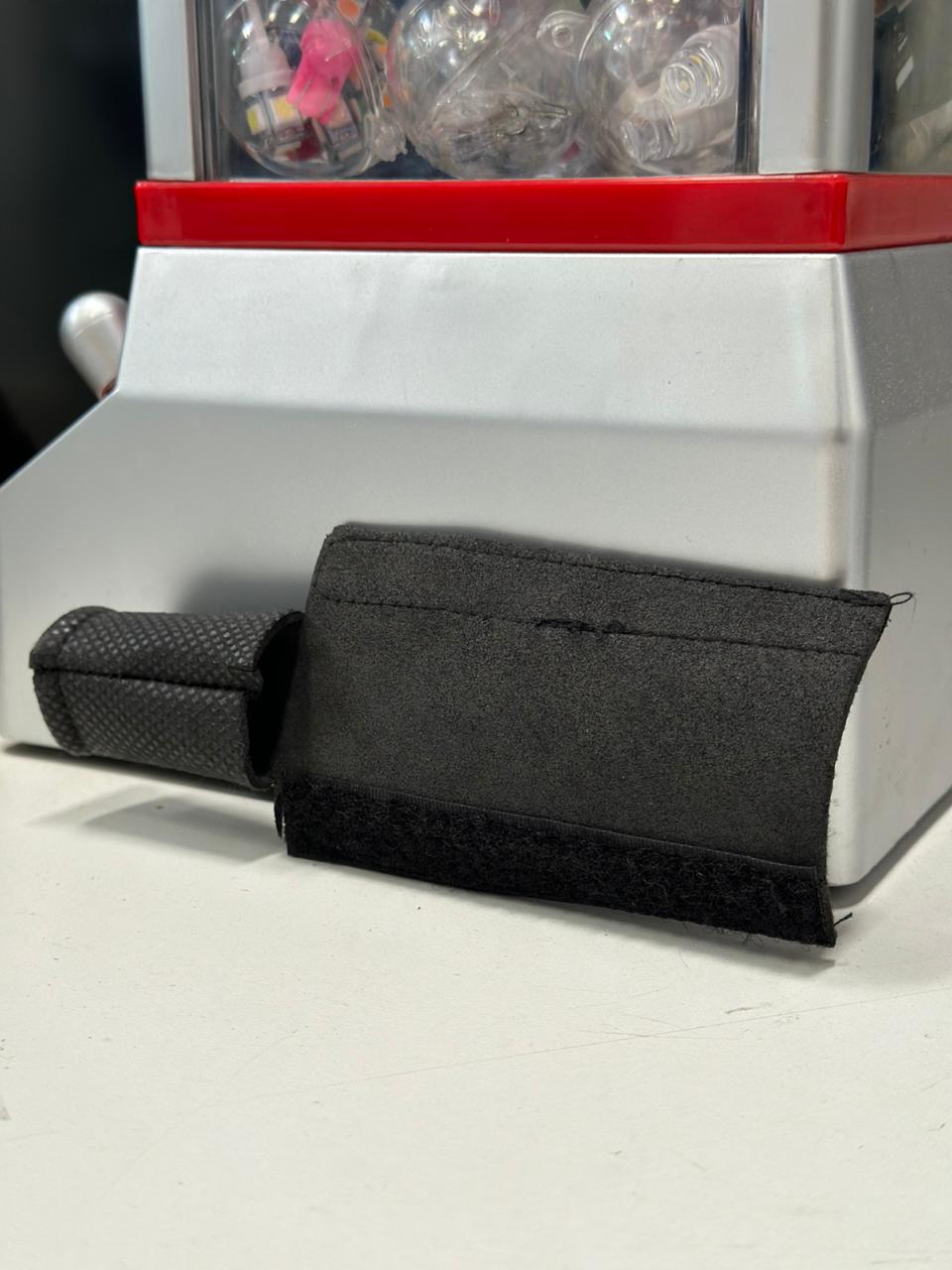 CUBRE PEDAL MOTO NEOPRENE CUBRE PEDAL MOTO NEOPRENE - Imagen 1