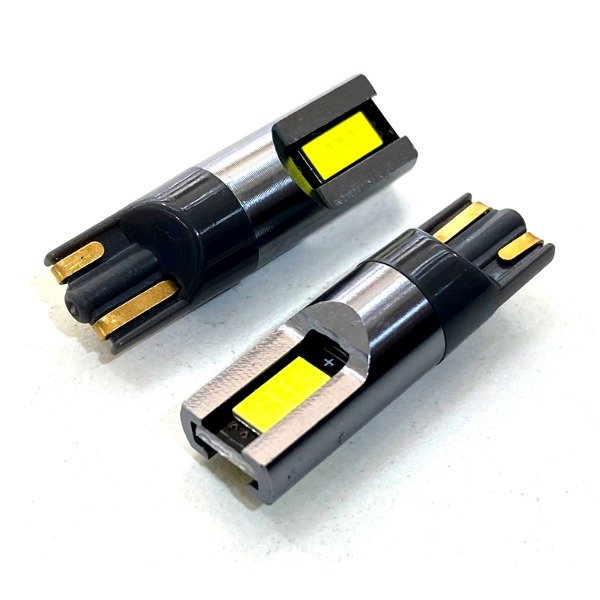 T10 CANBUS POTENCIADA POR PAR BLANCA