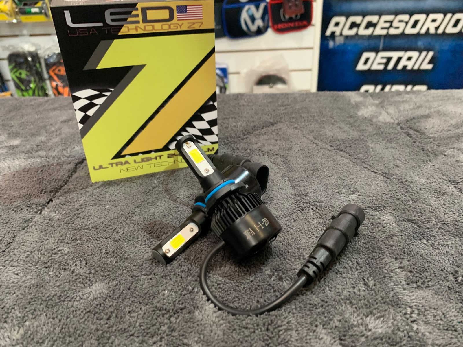 a71fab64-7e4b-4f64-9964-3da6002432c3 CREE LED Z7 - Imagen 1